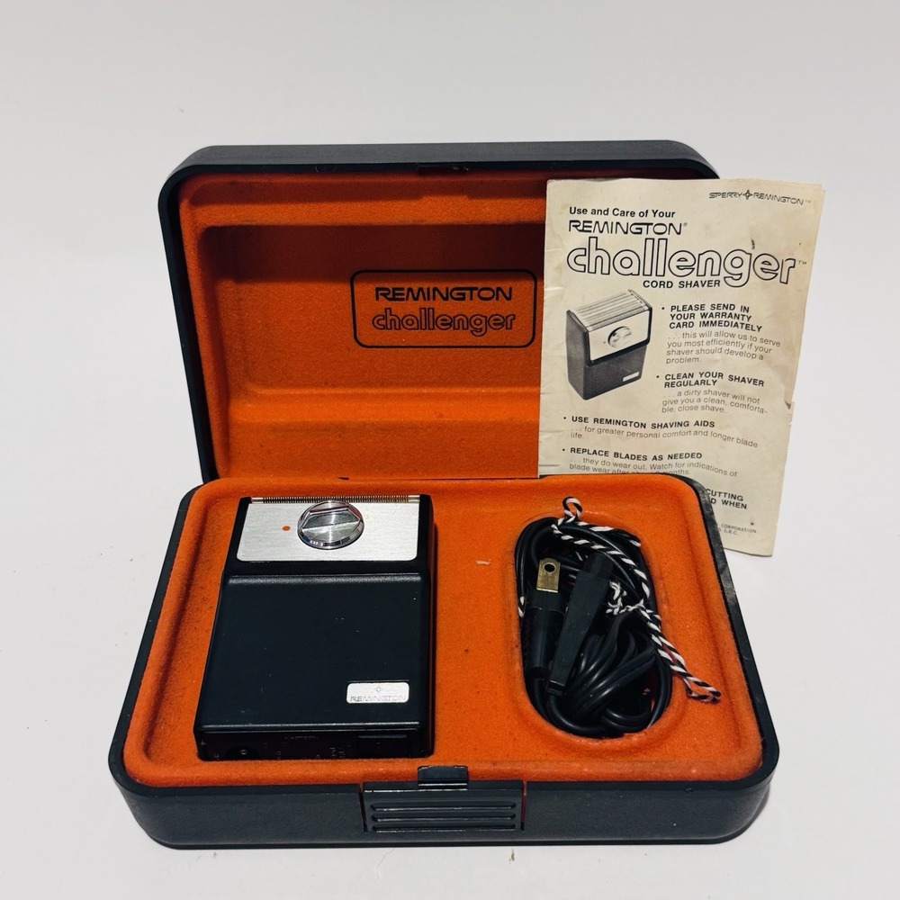 Vintage‎ 1975 Remington Mark III Electric Razor Shaver Trimmer In Original Box